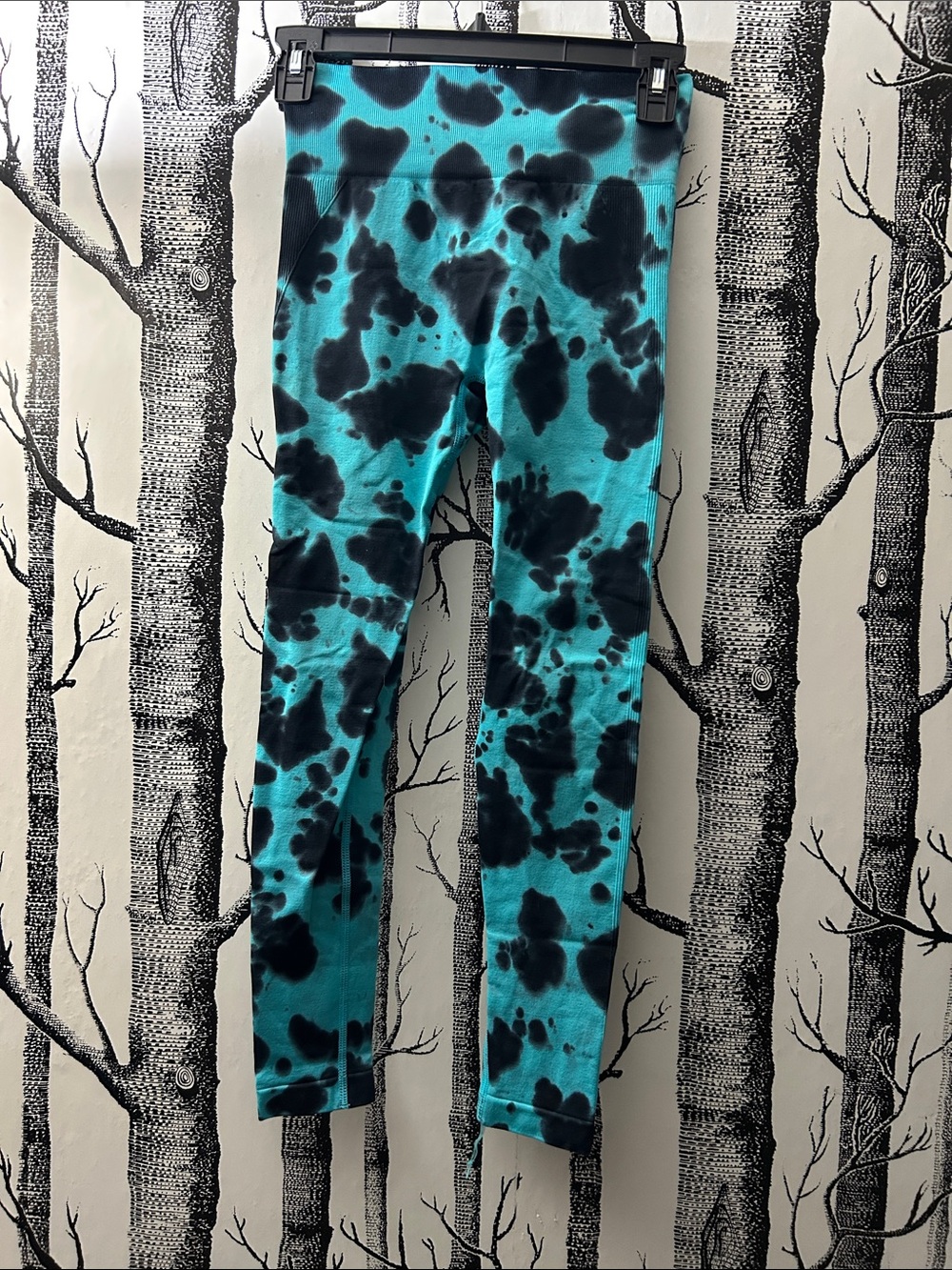 women’s small Tie-Dye Teal & Black Leggings